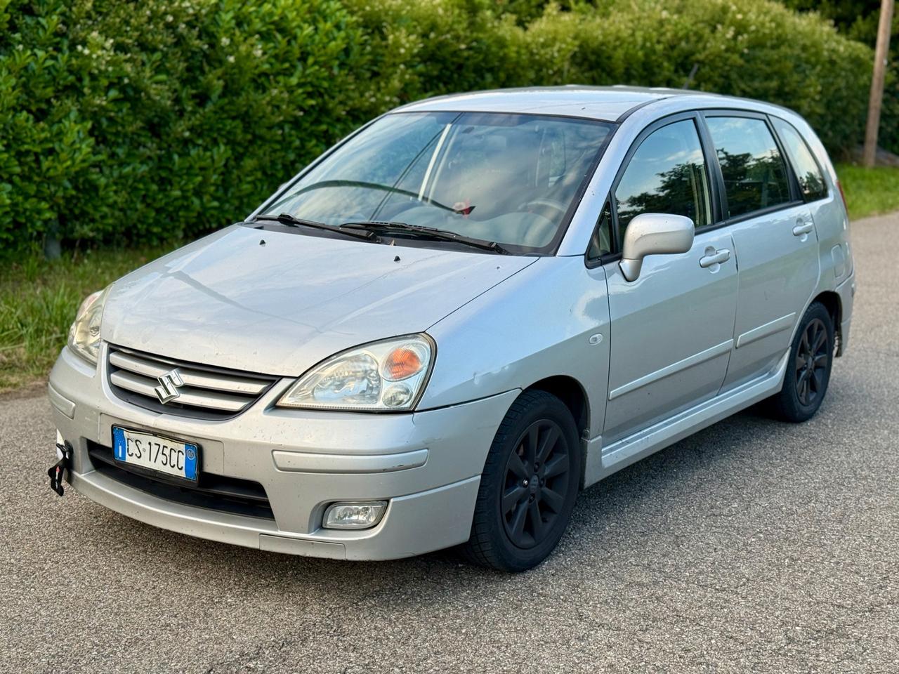 Suzuki Liana 1.6i 4x4 Benzina