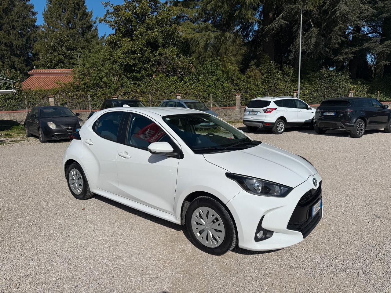Toyota Yaris 1.5 92cv Hybrid Business N1