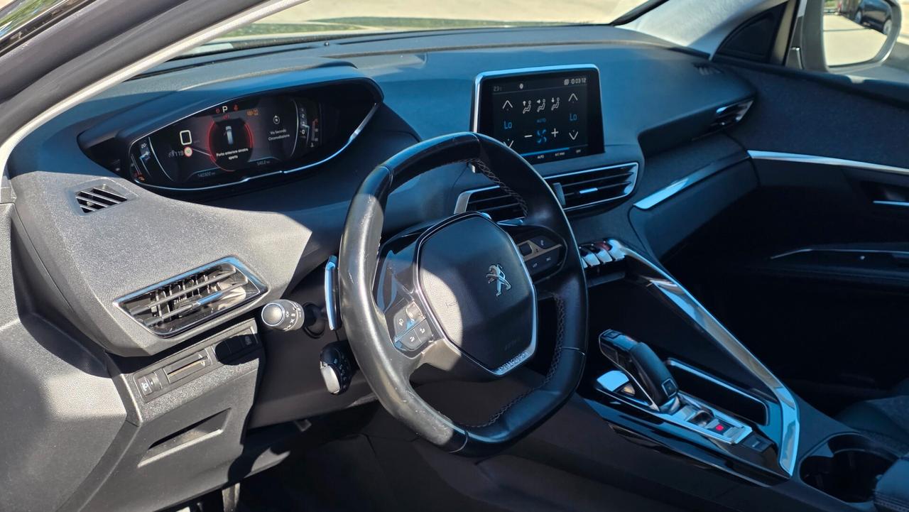Peugeot 5008 BlueHDi 130 S&S Allure