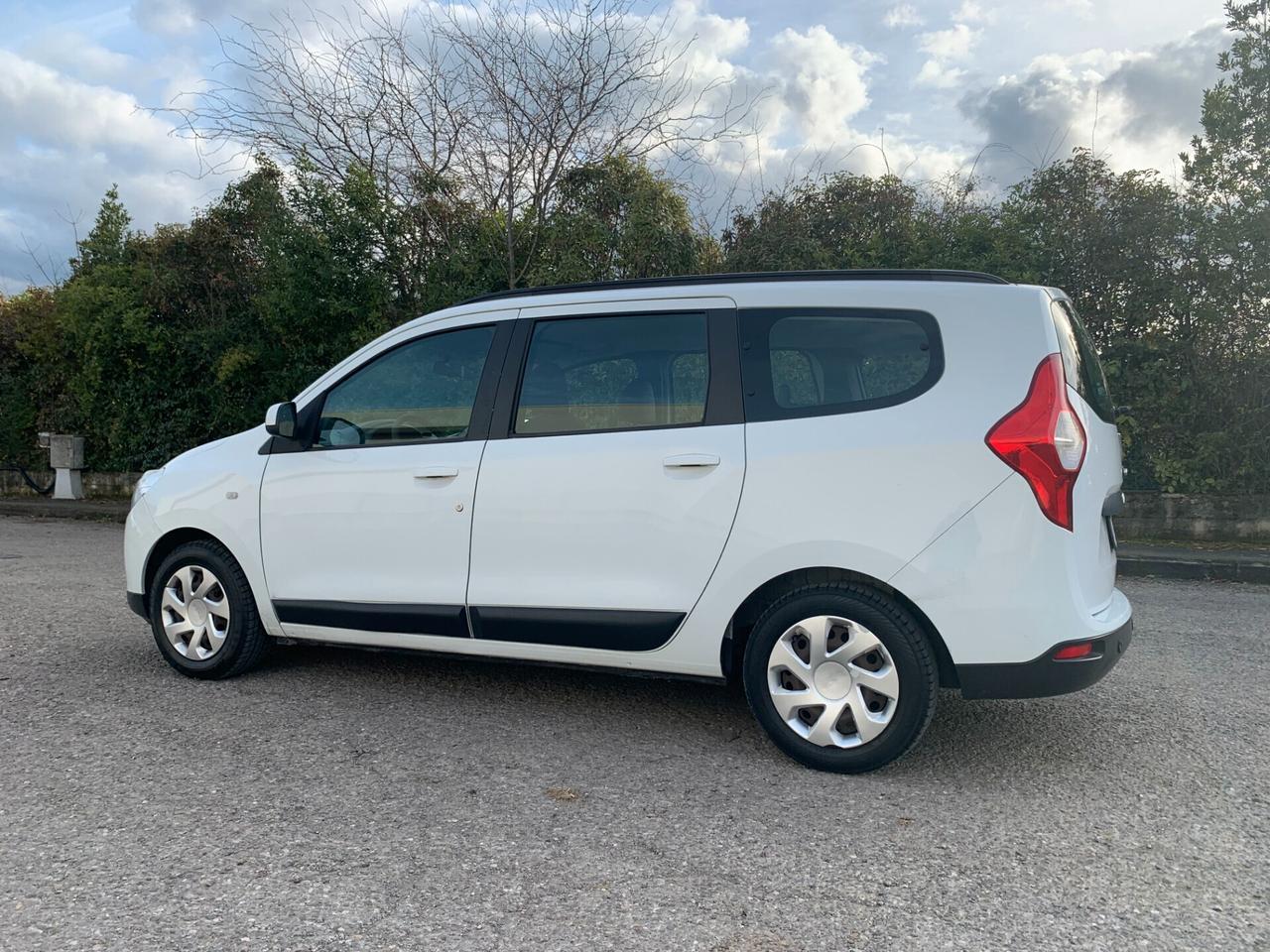 Dacia Lodgy 1.5 dCi 7 POSTI EURO 6