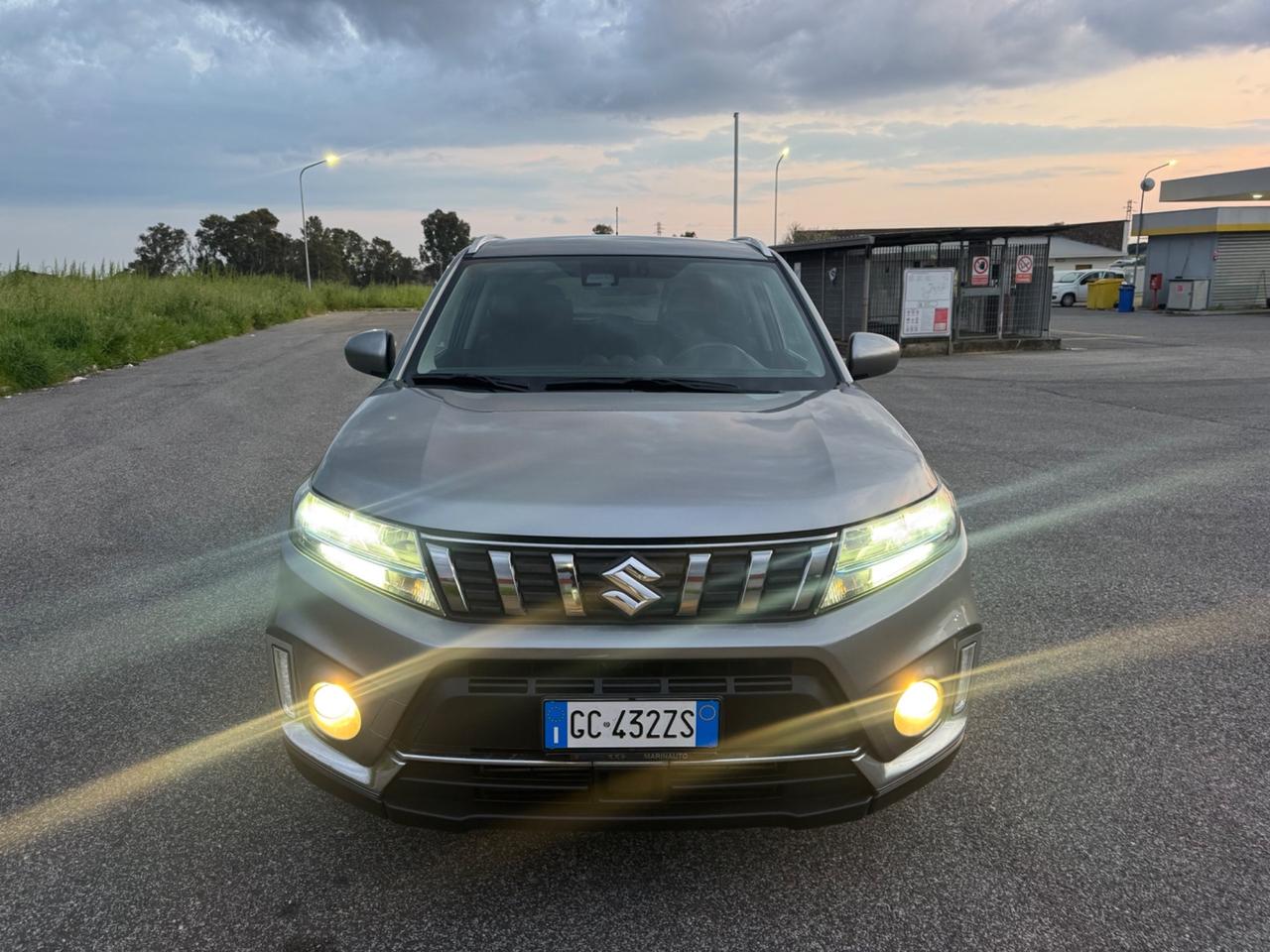 Suzuki Vitara 1.4 Hybrid Top