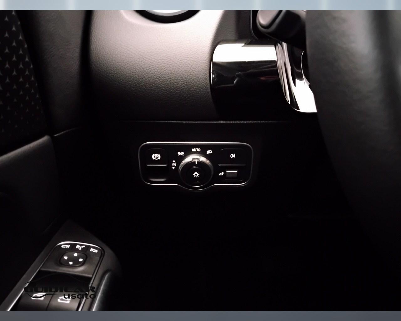 Mercedes-Benz GLA-H247 2023 - GLA 200 d Progressive Advanced auto