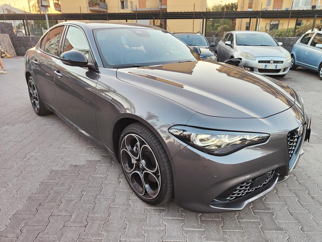 Alfa Romeo Giulia 2.0 Turbo 280 CV AT8 AWD Q4 Veloce km 0