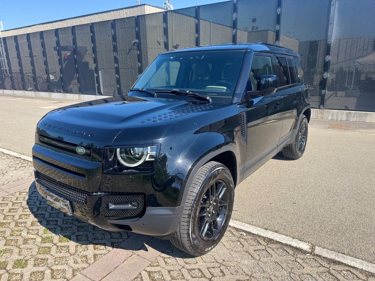 LAND ROVER DEFENDER AUTOCARRO PREZZO + IVA