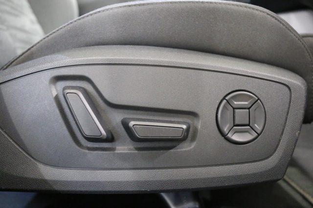 AUDI A6 Avant 40 2.0 TDI quattro ultra S tronic Business A