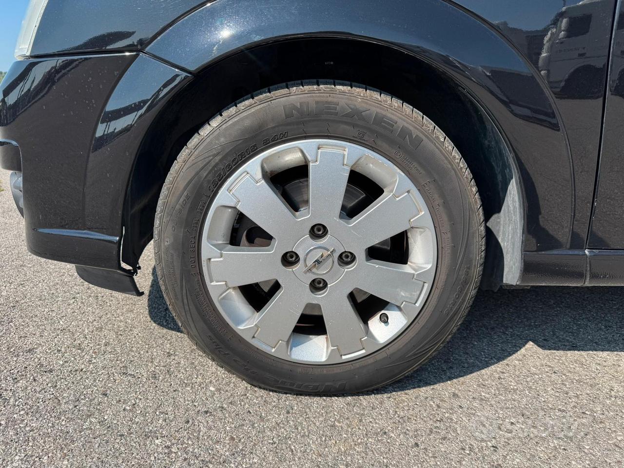 OPEL Meriva 1.6 16V Cosmo