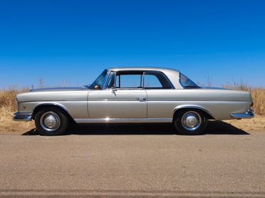 Mercedes-benz Altro Mercedes 250 se c w111