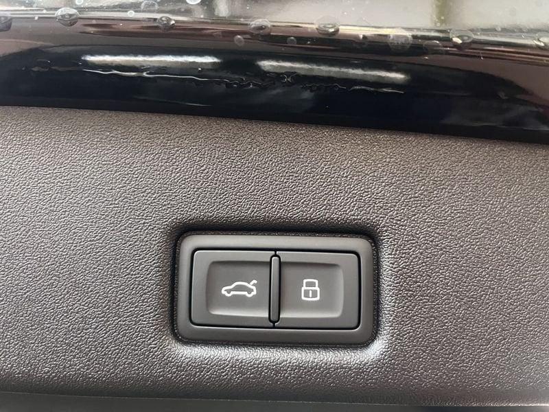 Audi Q5 Sportback TDI 204cv mhev+ quattro S tronic S Line Edition