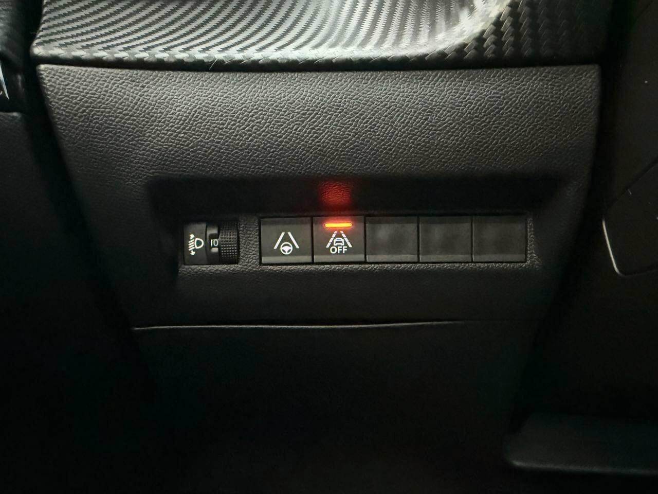 Peugeot 2008 BlueHDi 130 S&S EAT8 Allure Pack