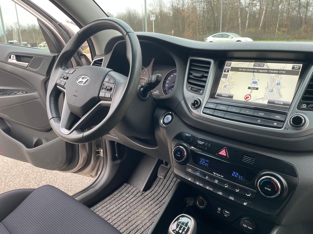 Hyundai Tucson 1.7 CRDi*Neopatentati*Navi*Solo 63000Km*