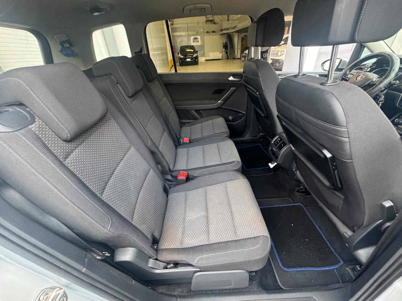 VOLKSWAGEN Touran 1.6 TDI 115 CV Comfortline BlueMotion 7 POSTI