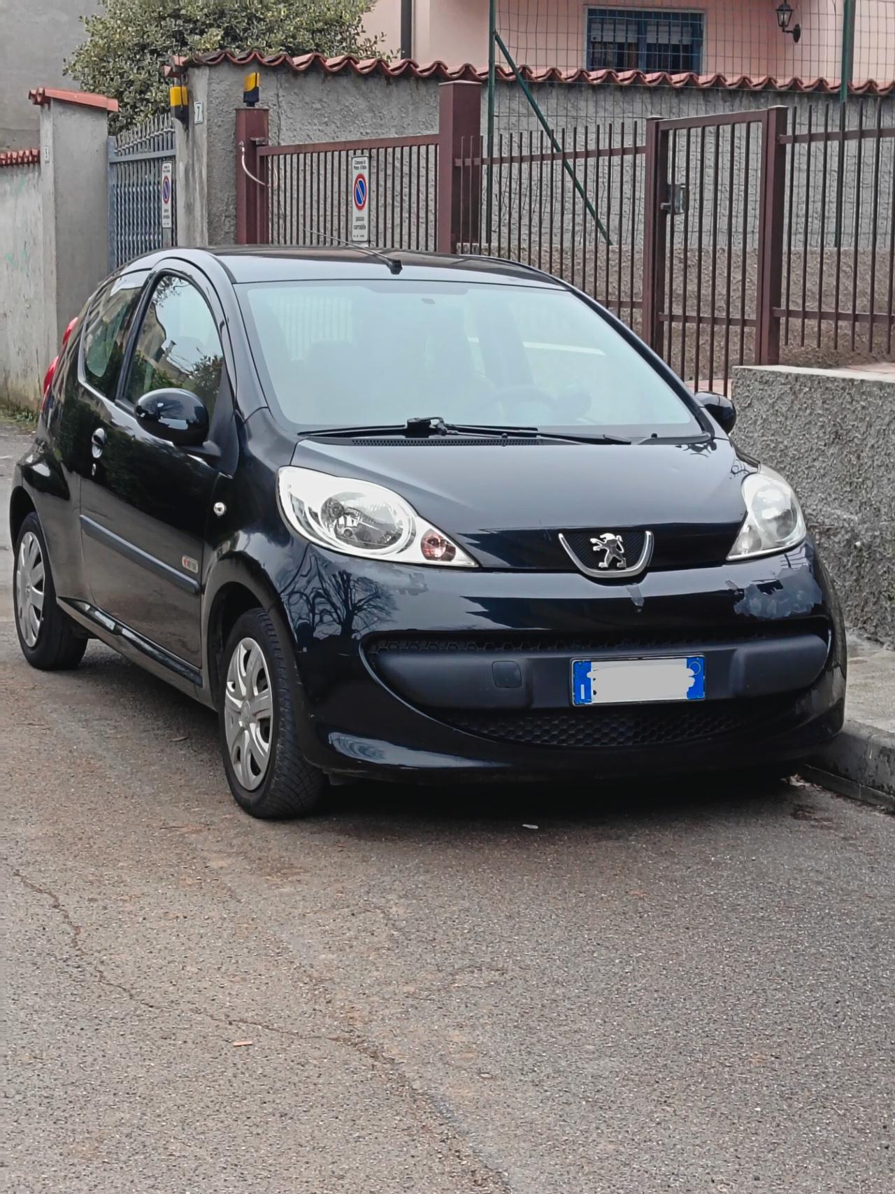 Peugeot 107 1.0 68CV 3p. Sweet Years