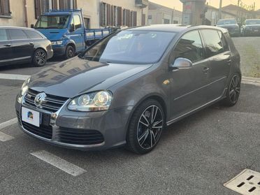 VOLKSWAGEN Golf 3.2 VR6 4mot. 5p. R32