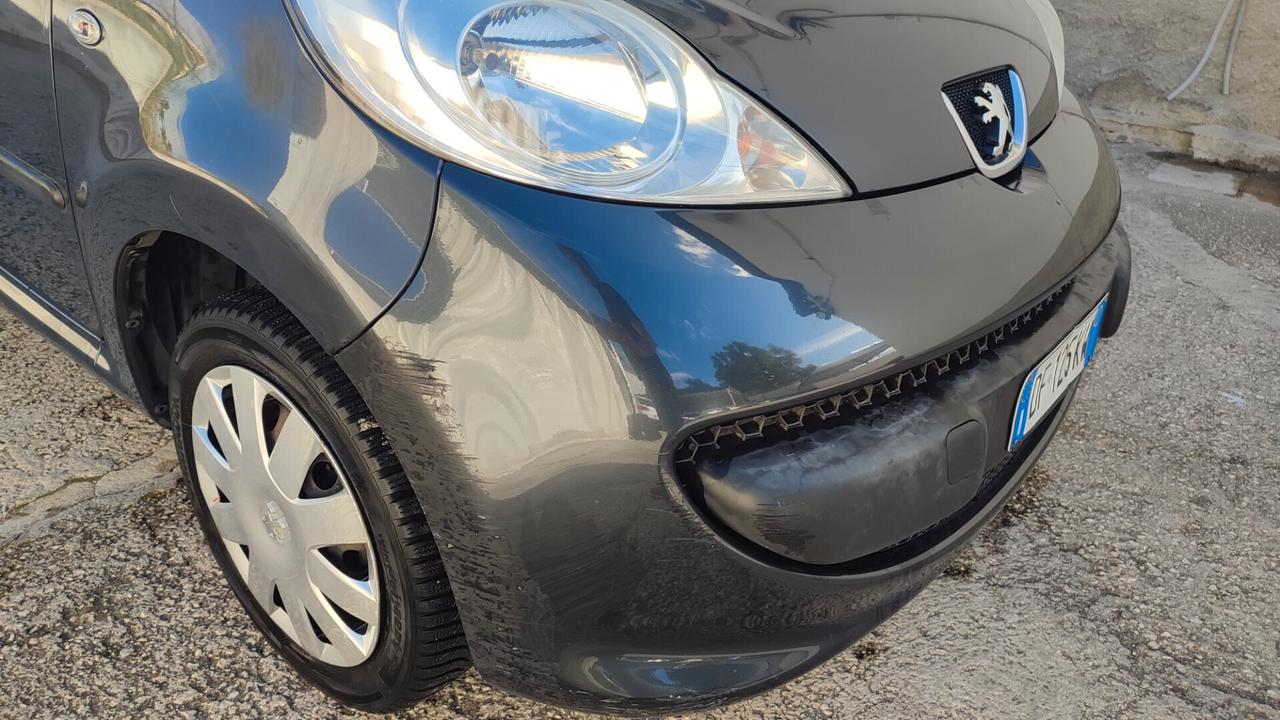 Peugeot 107 1.0 68CV 5p. Desir