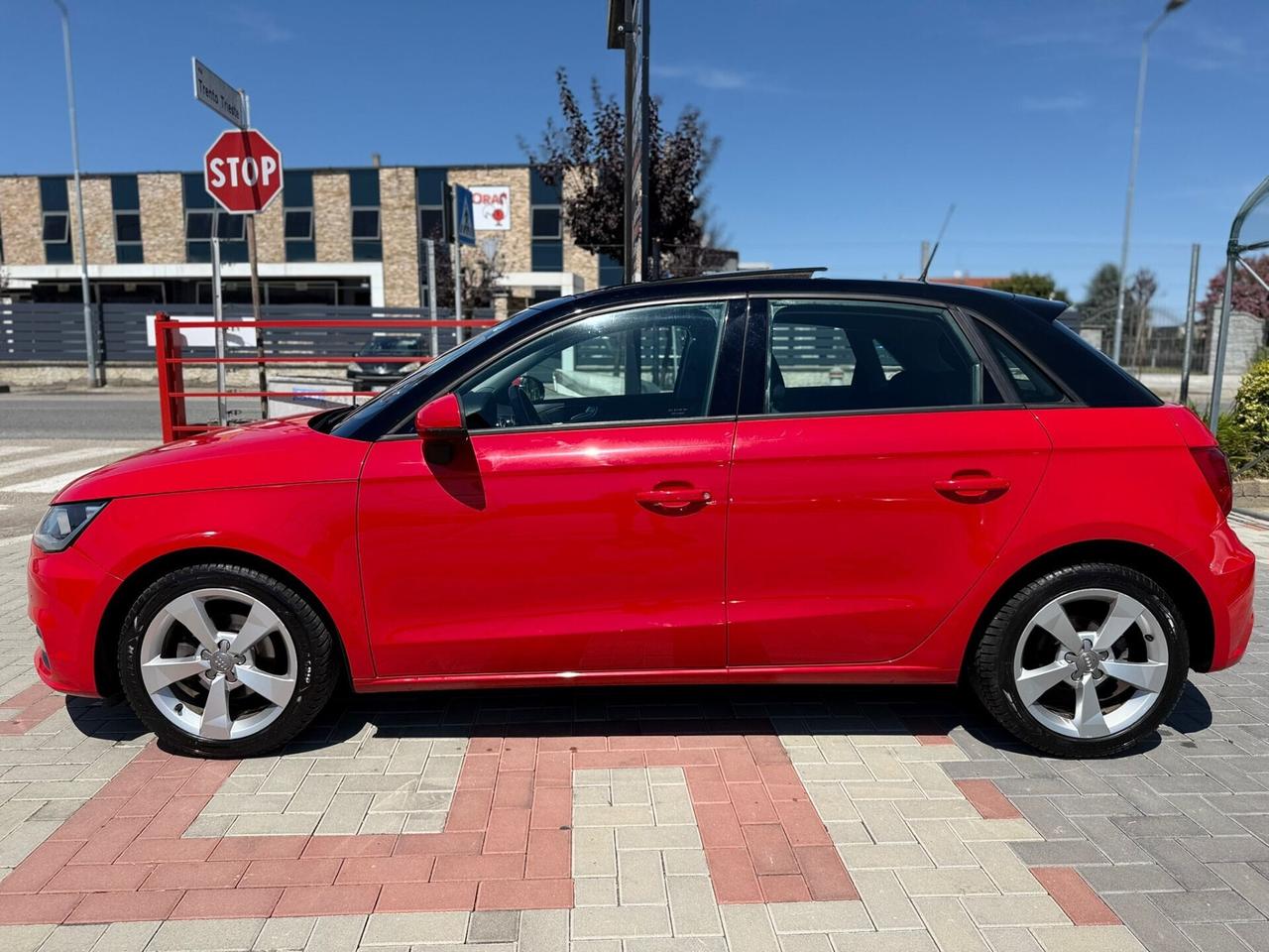 Audi A1 SPB 1.4TDI S tronic*TETTO*NAVI*EURO 6