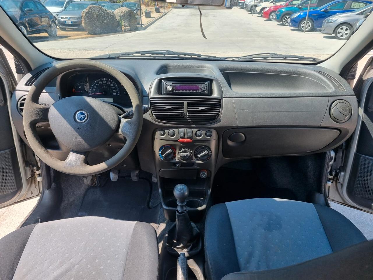 Fiat Punto 1.2i cat 5 porte ELX