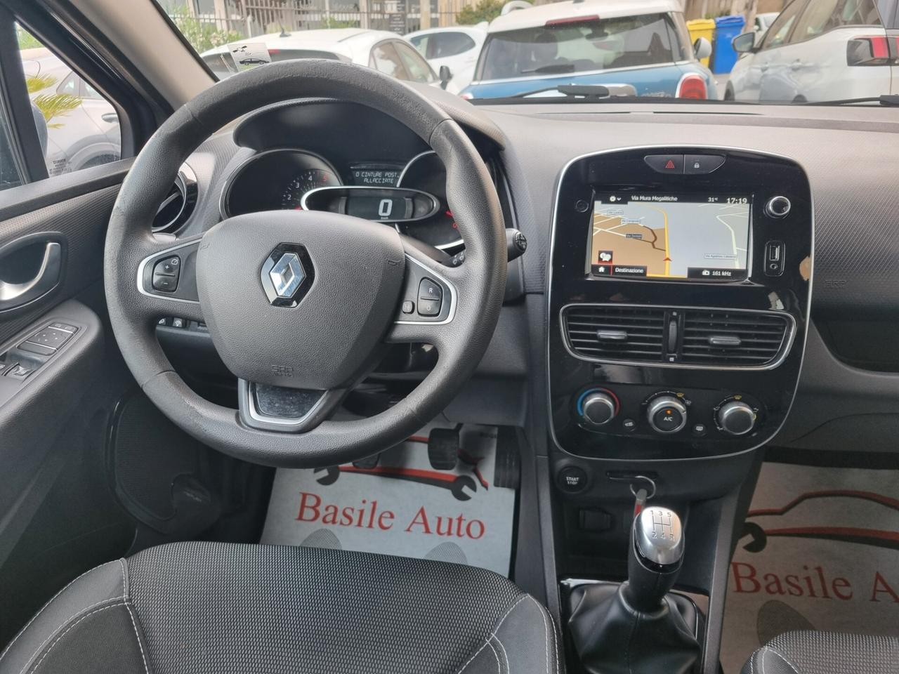 Renault Clio dCi 8V 90 CV 5 porte Moschino Intens