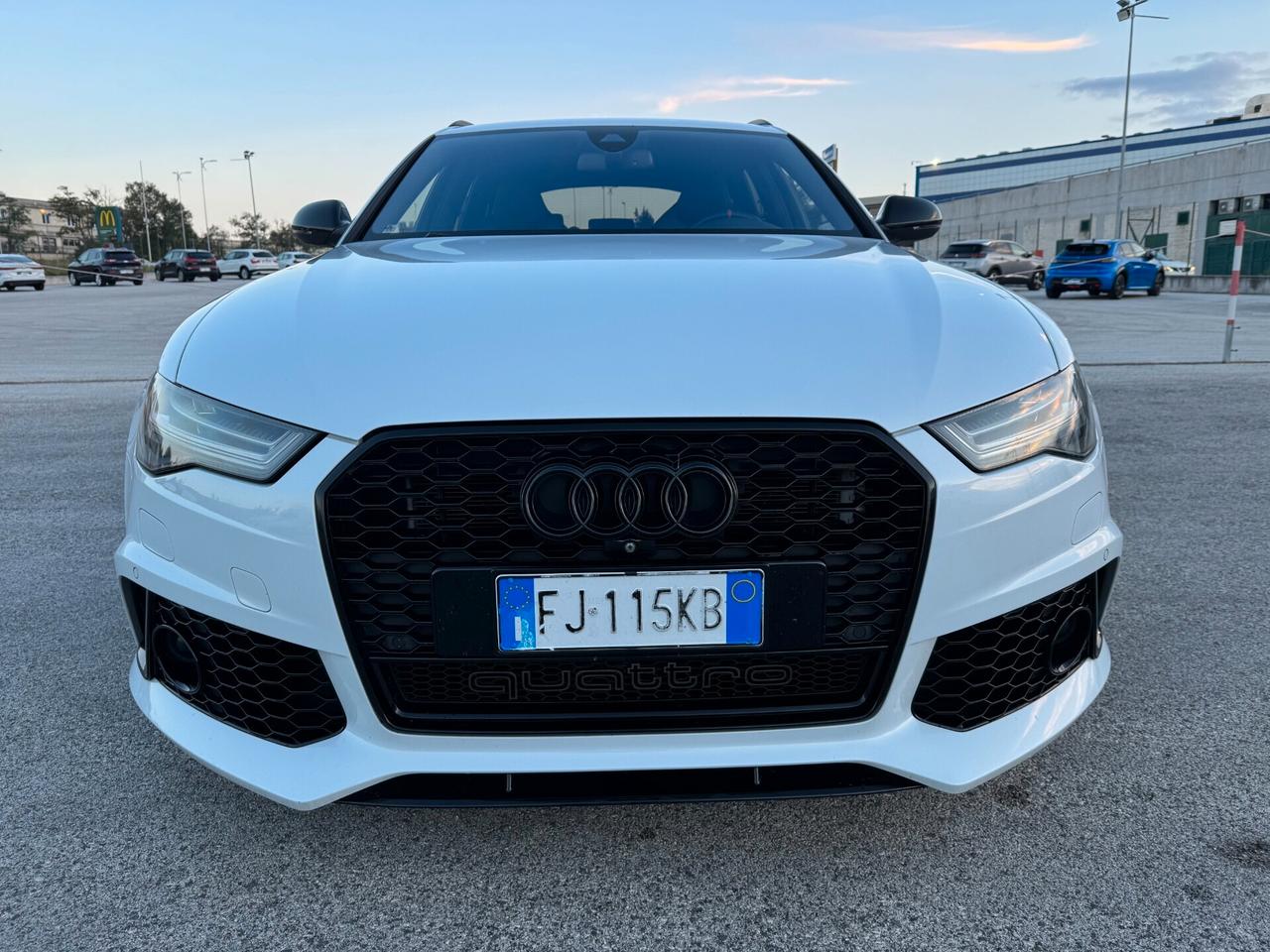 Audi RS6 RS 6 Avant 4.0 TFSI quattro tiptronic performance