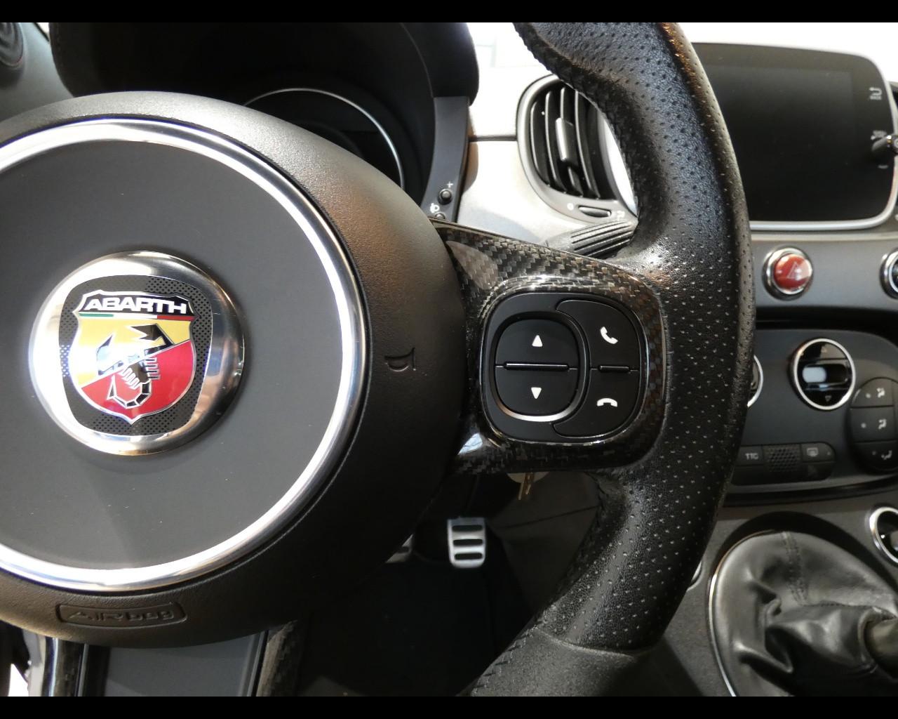 ABARTH 695 - 695 1.4 Turbo T-Jet XSR Yamaha Limited Edition