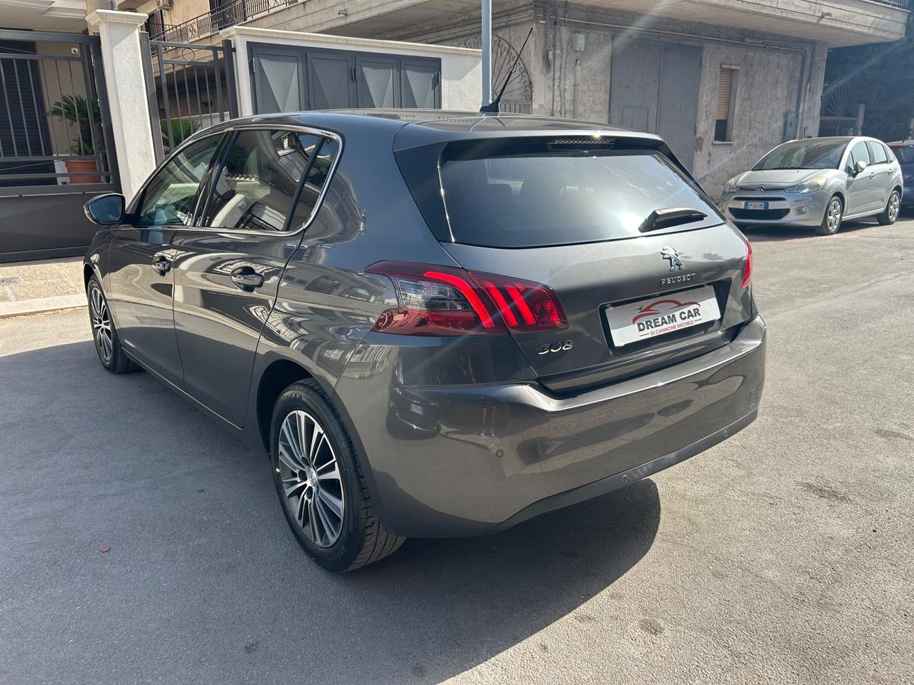 Peugeot 308 BlueHDi 130 S&S Allure