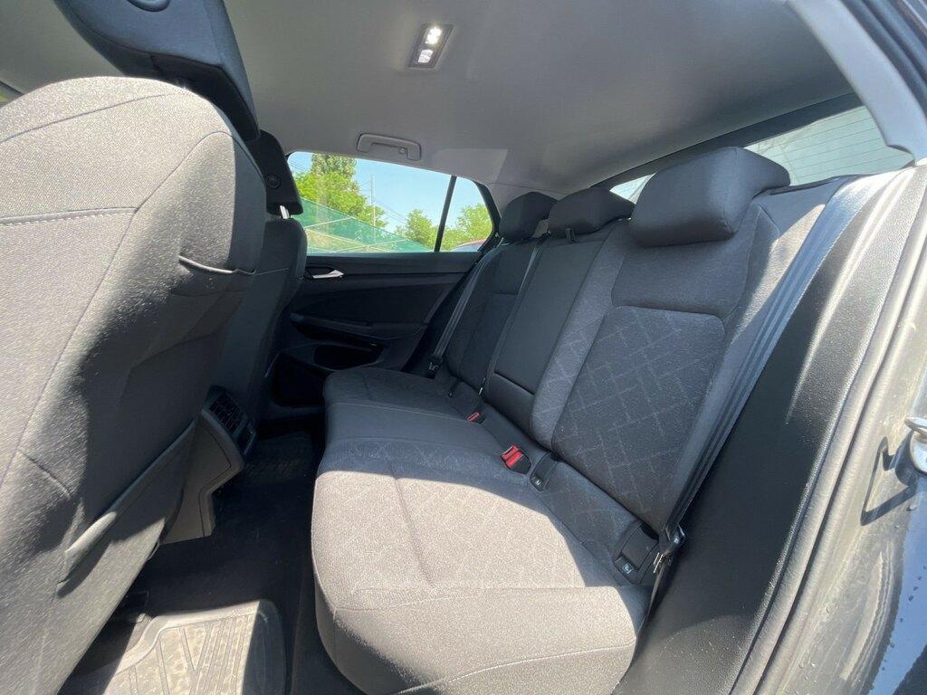 Volkswagen Golf 1.5 TGI Life DSG
