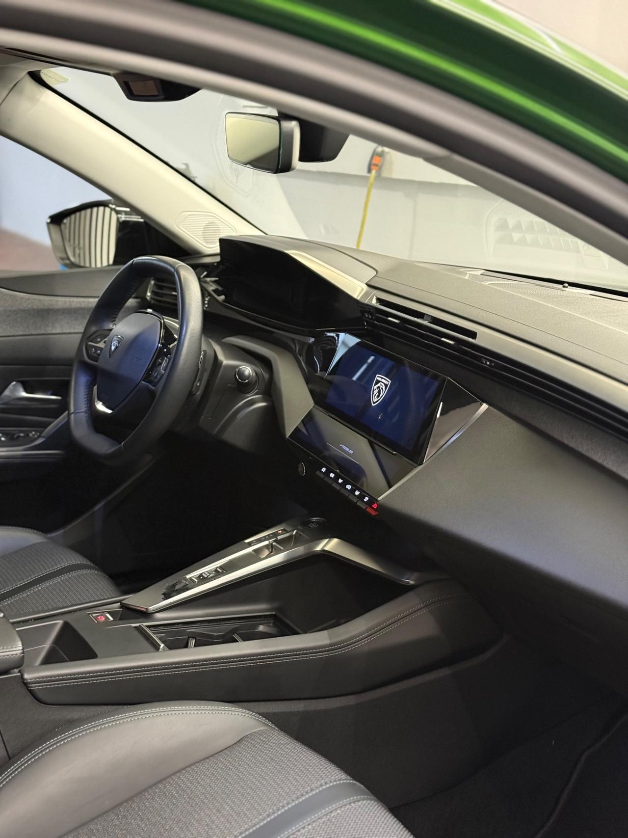 Peugeot 308 BlueHDi 130 S&S EAT8 Allure Pack