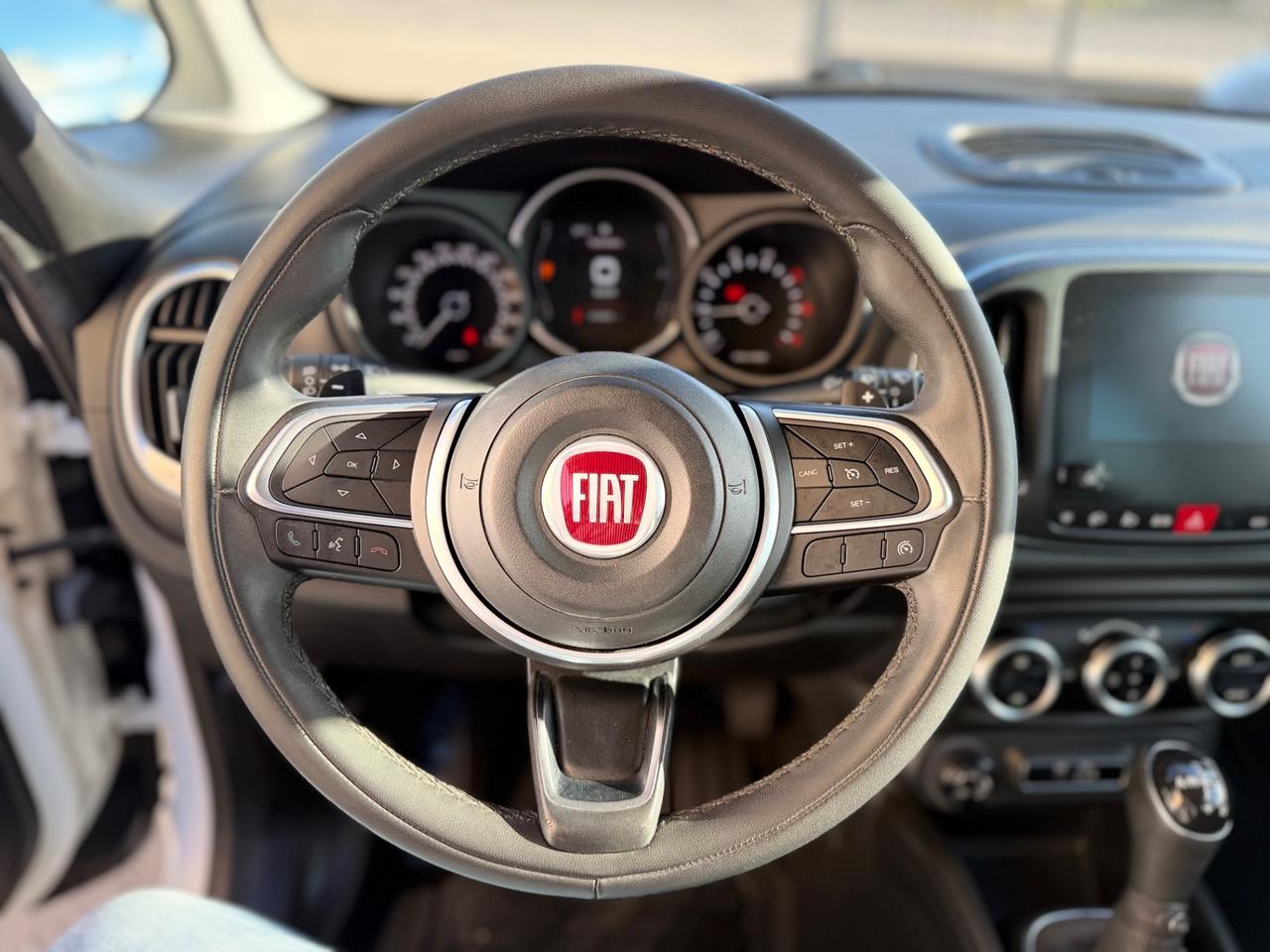 Fiat 500L 1.3 Multijet 95 CV Dualogic Cross AUTOMATICA PARI AL NUOVO
