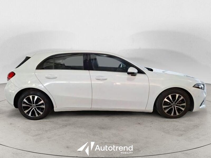 Mercedes-Benz Classe A 180 d 116 CV Automatica NAVI LED Business Extra