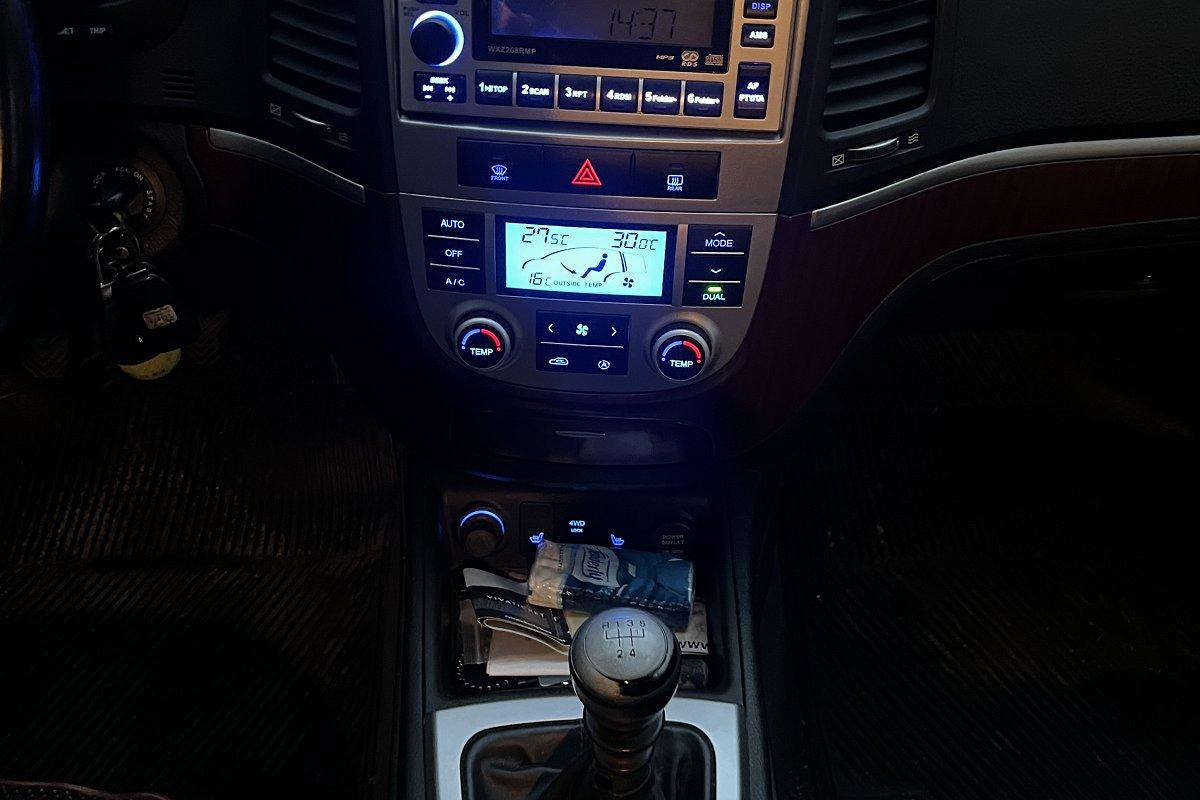 HYUNDAI Santa Fe 2.2 CRDi VGT Dynamic Sun 5 p.ti