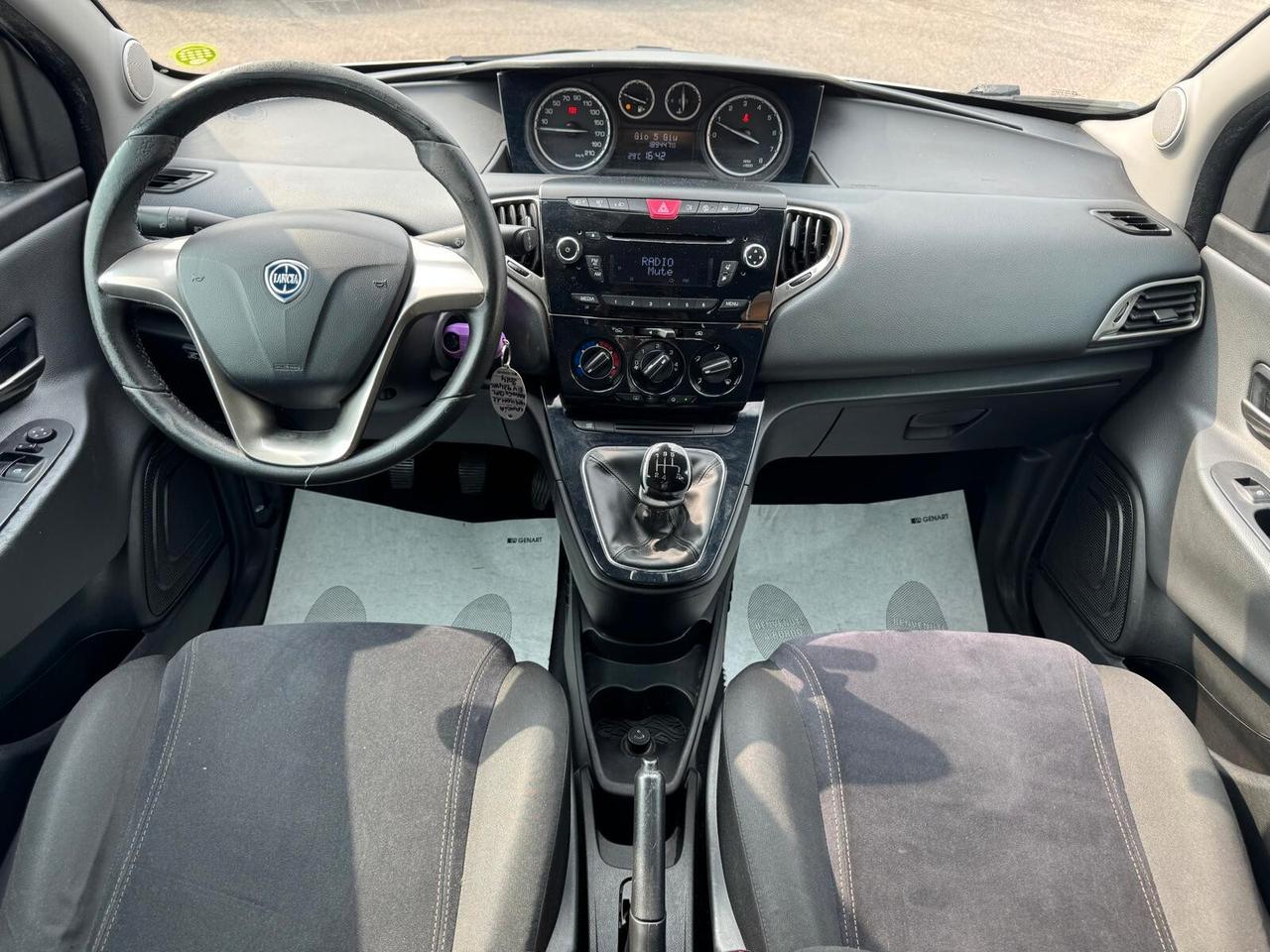 Lancia Ypsilon 1.2 GPL NEOPATENTATI 2014