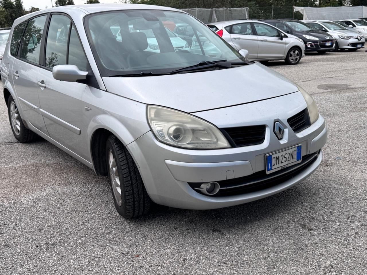 Renault Scenic Grand Scénic 1.5 dCi/105CV 7 posti