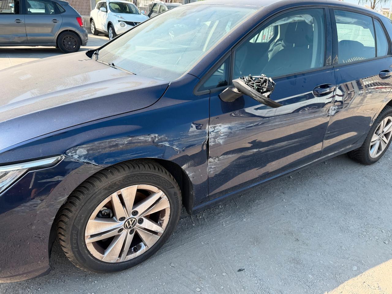 VOLKSWAGEN GOLF 2021 2.0 TDI 116 CV DSG *SINISTRATA