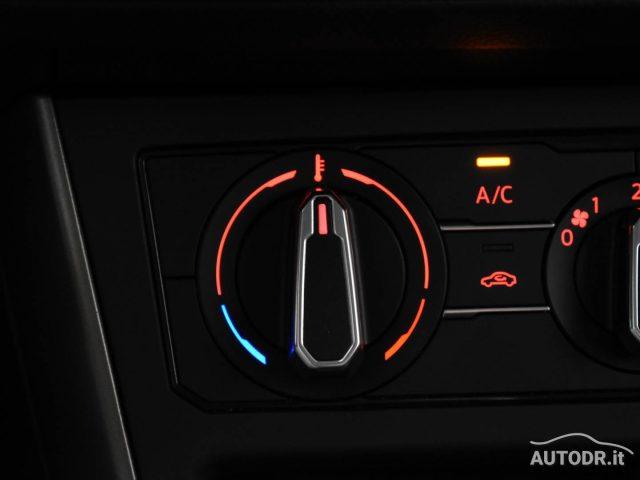 VOLKSWAGEN Polo 1.0 TGI 5p. Comfortline NEOPATENTATI NAVI PDC KM C