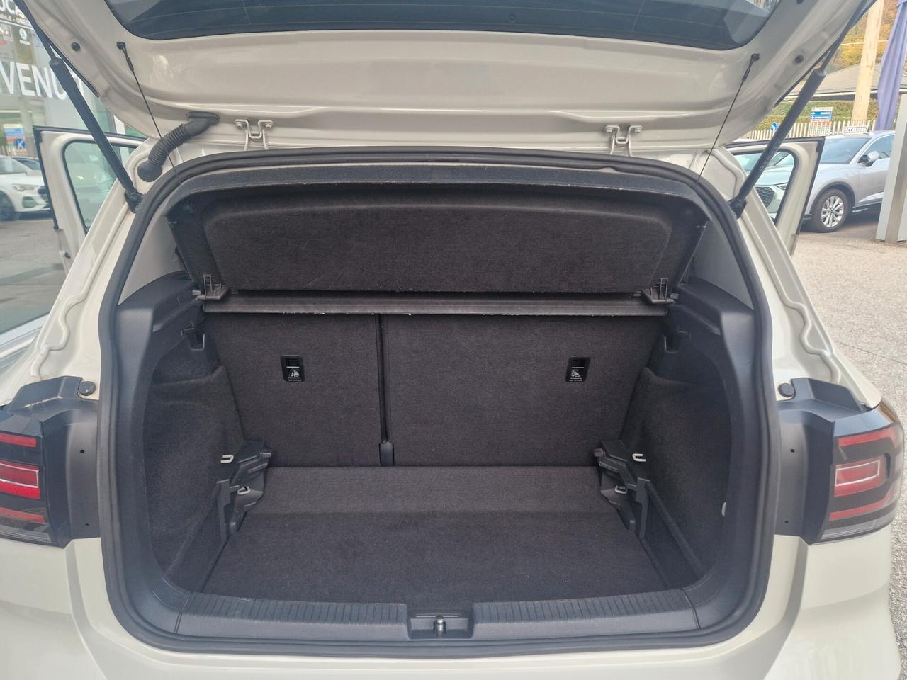 Volkswagen T-Cross 1.0 TSI 110 CV Advanced