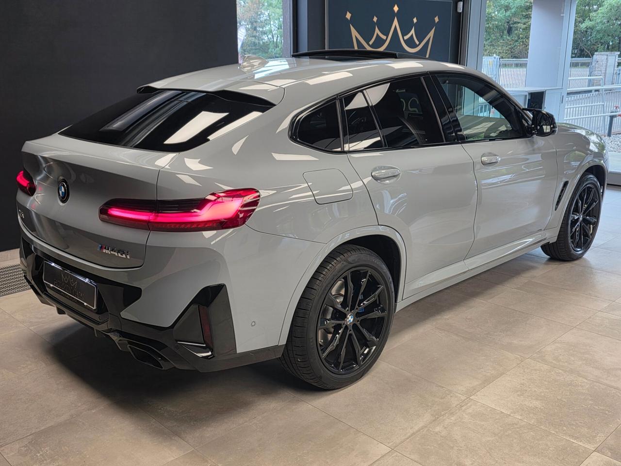 BMW X4 xdrive M40i mhev 48V