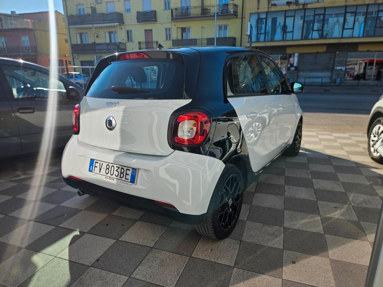 Smart ForFour 70 1.0 twinamic Nightsilver Bicolor