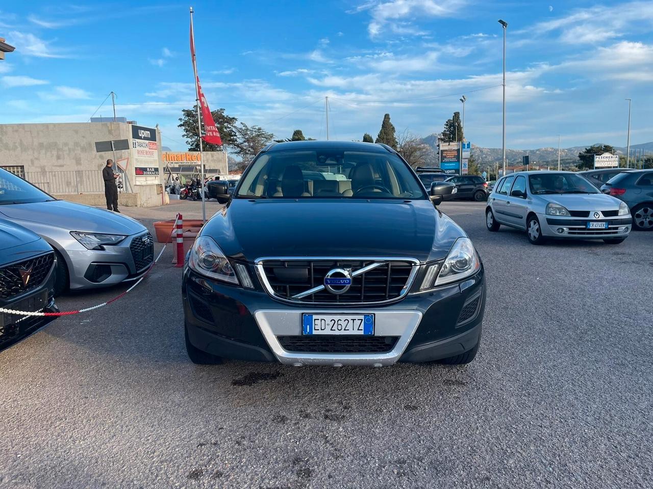 Volvo XC60 D5 AWD Momentum