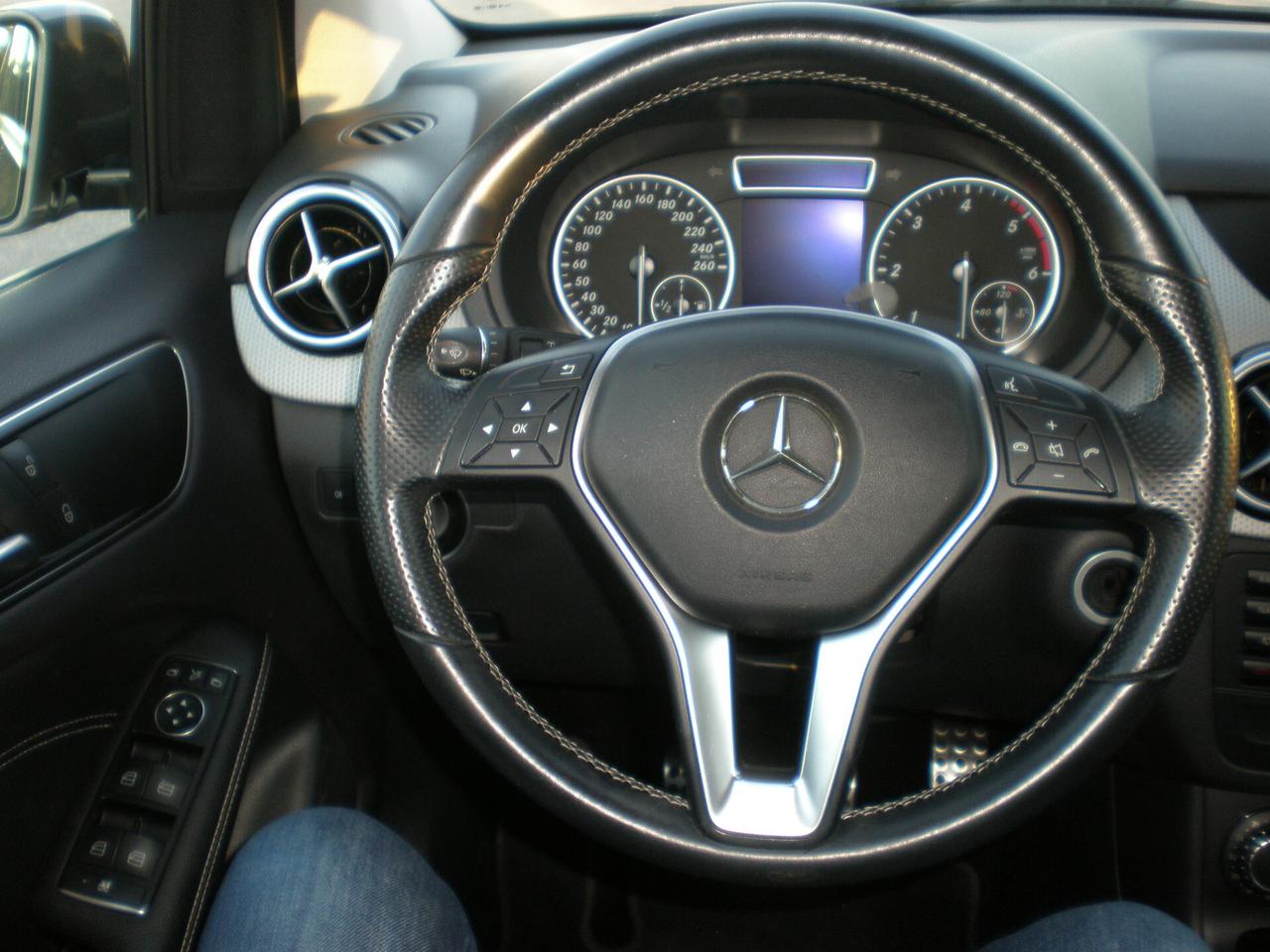 Mercedes classe B 1.5 td 110 cv, full, bella