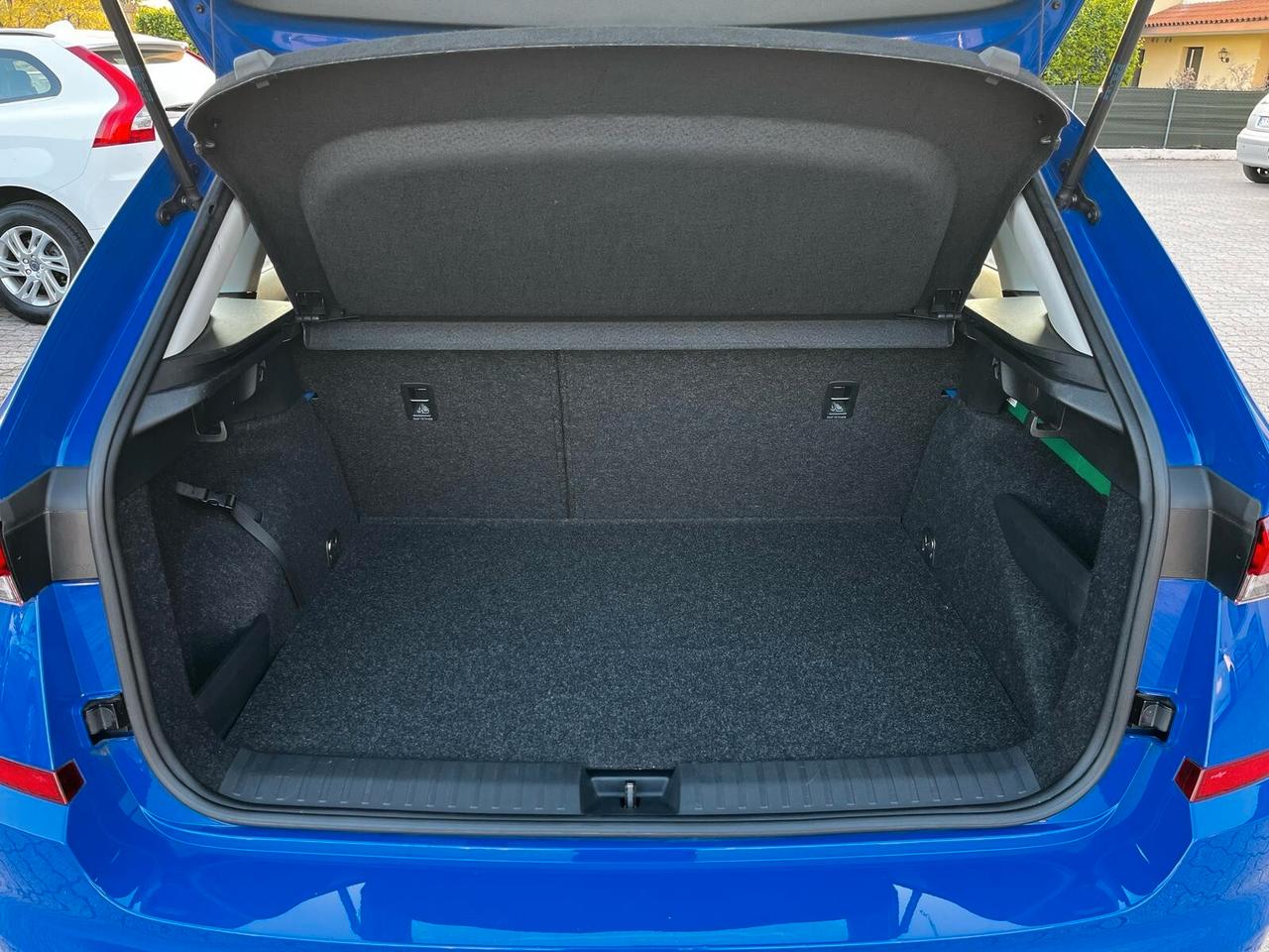 SKODA KAMIQ METANO 90 CV SI A NEOPATENTATI