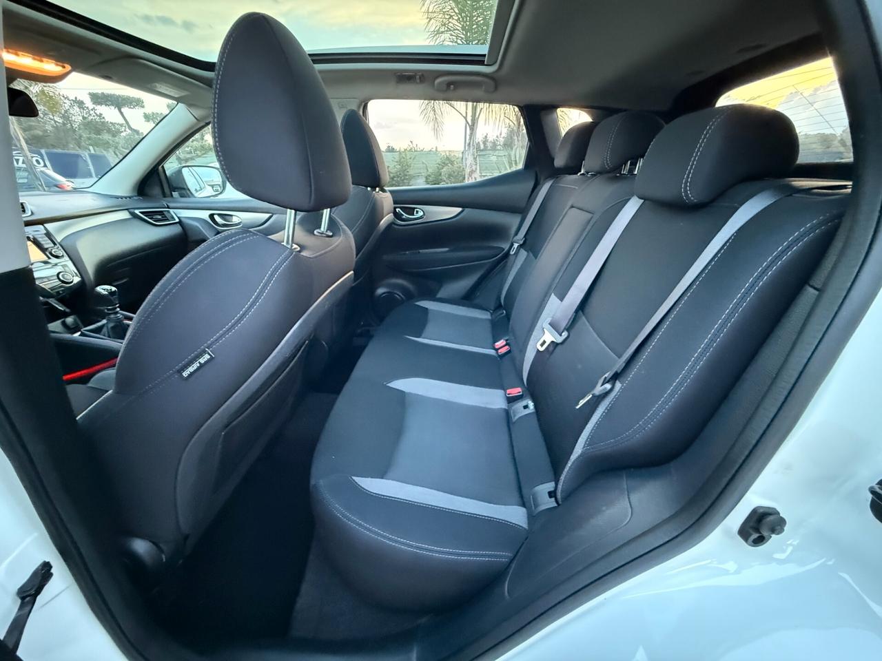 Nissan Qashqai 1.5 dCi Tekna Tetto Navi Led Camera