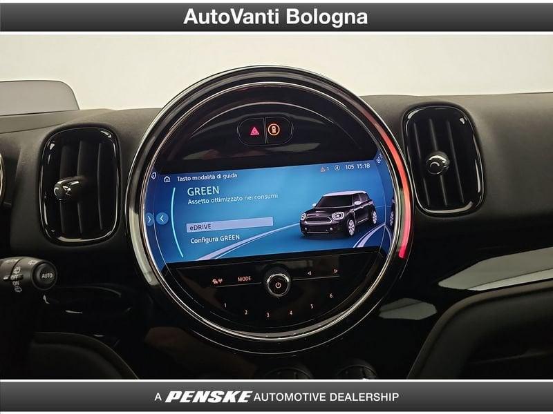 MINI Countryman Plug-In Hybrid Cooper S E Classic 4WD automatica