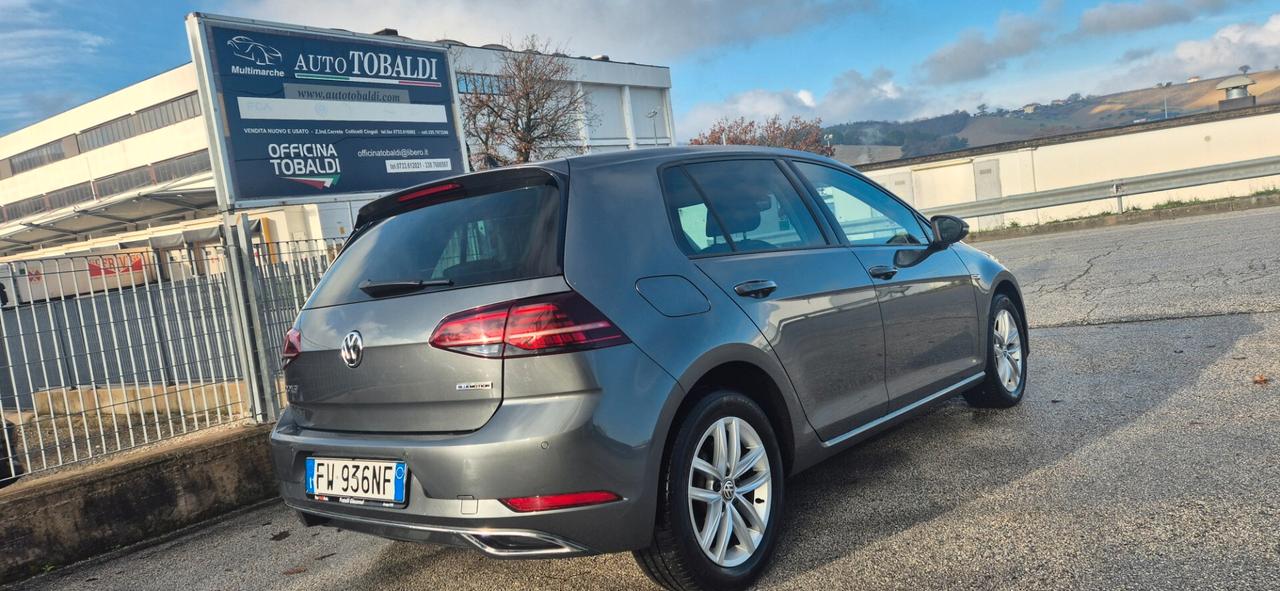 Volkswagen Golf 1.5 TGI DSG Executive LED PACK NEOPATENTATI