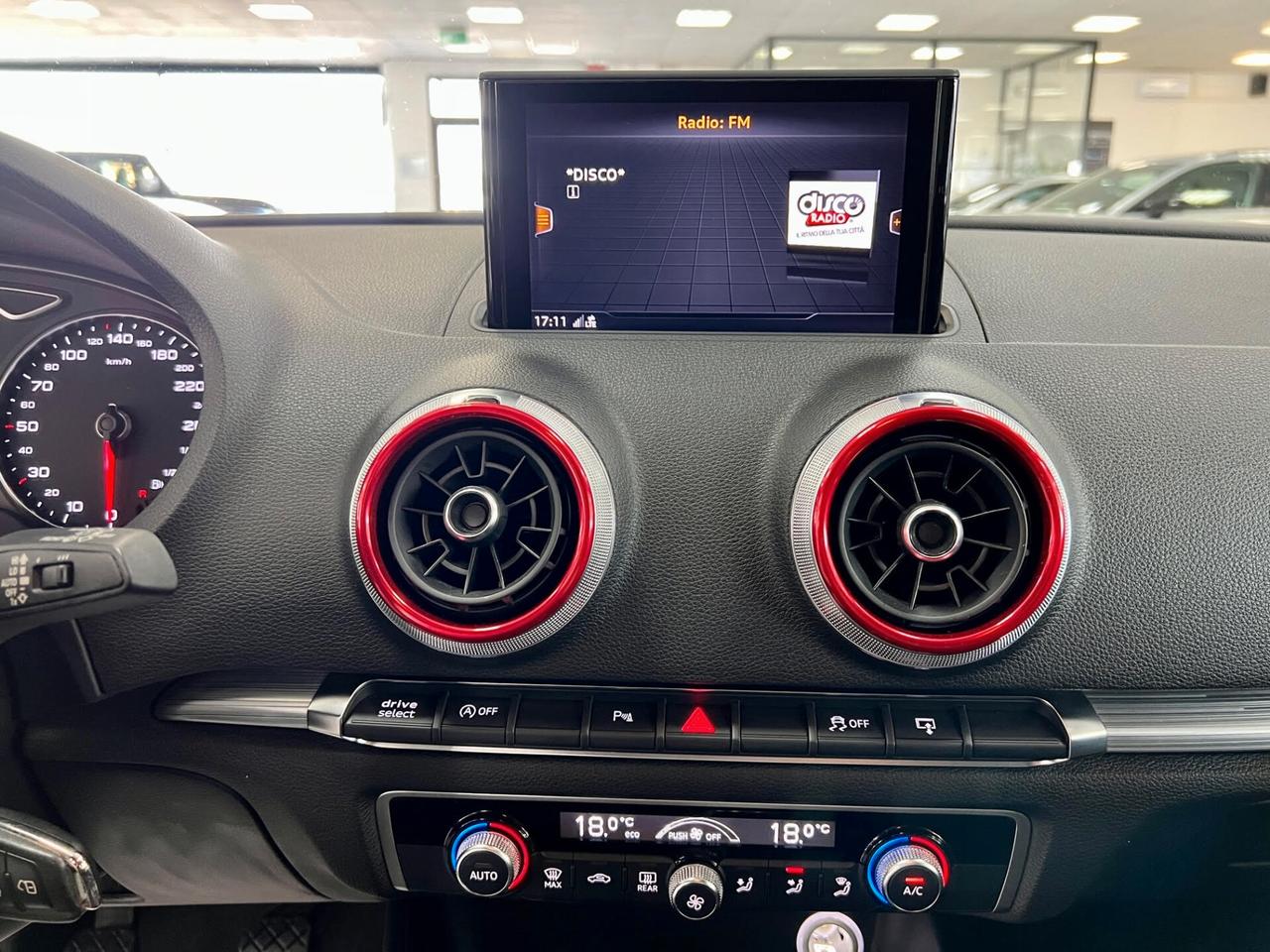 Audi A3 1.6 TDI 116 CV Business