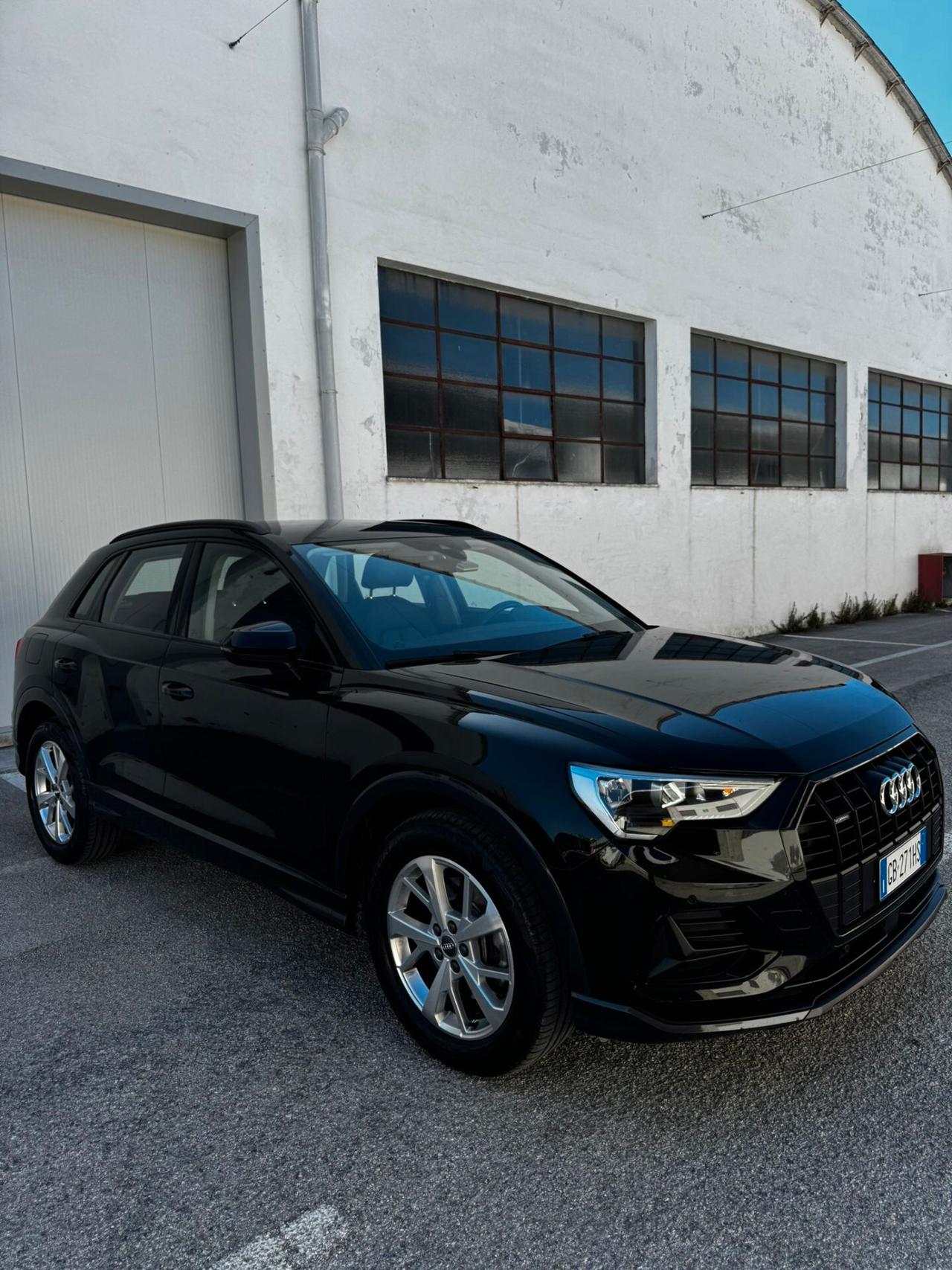 Audi Q3 40 TDI quattro S tronic line edition