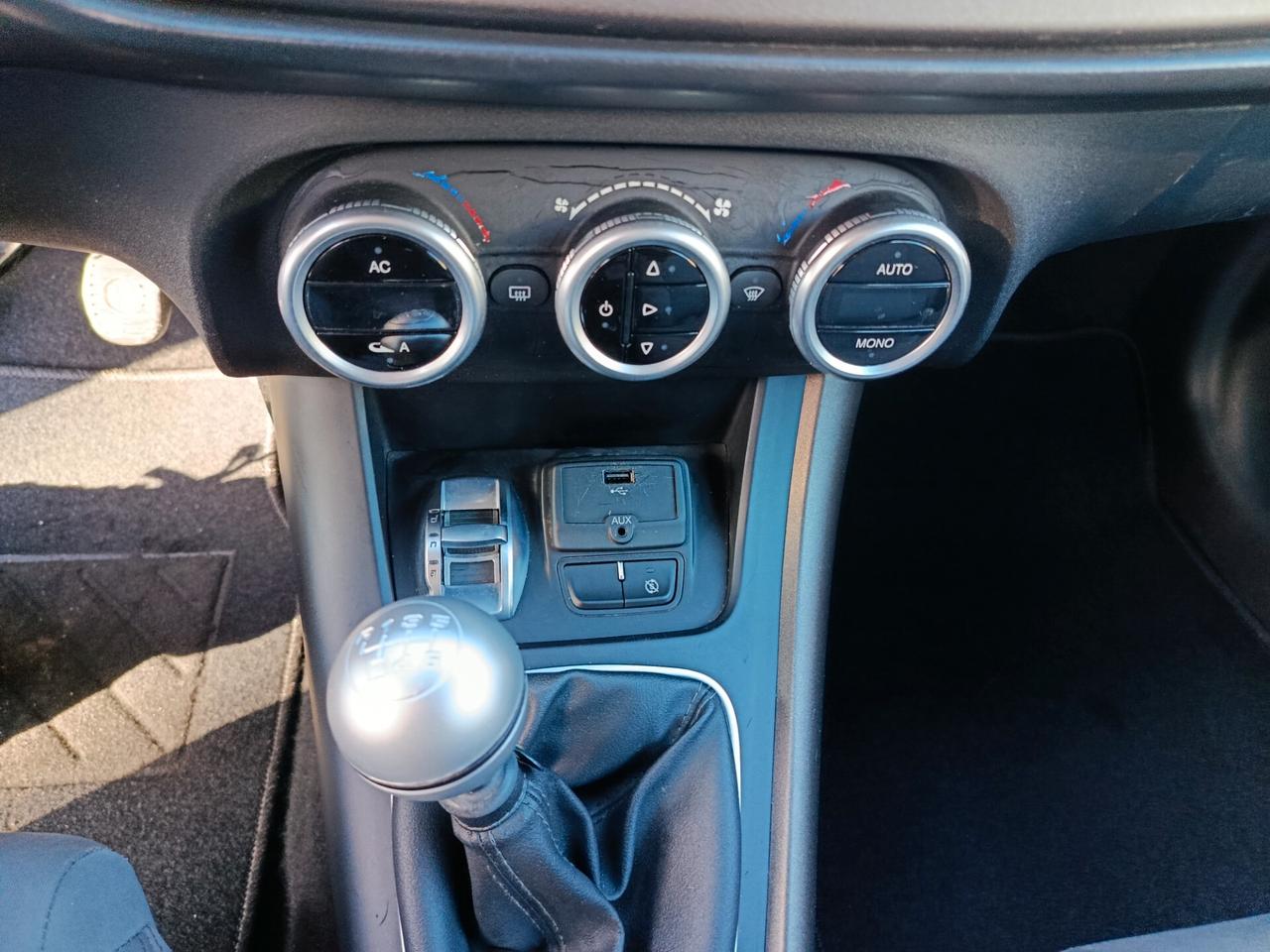 Alfa Romeo Giulietta 1.6 JTDm-2 105 CV Distinctive