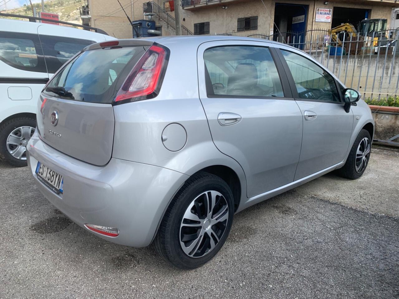 Fiat Punto 1.2 8V 5 porte Easy