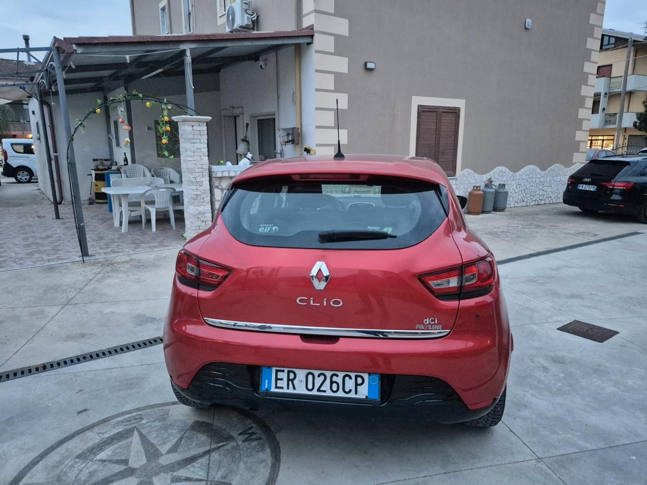 Renault Clio dCi 8V 90CV EDC Start&Stop 5 porte Energy Intens