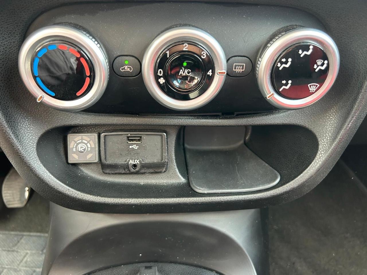 Fiat 500L 1.4 95 CV Lounge GPL