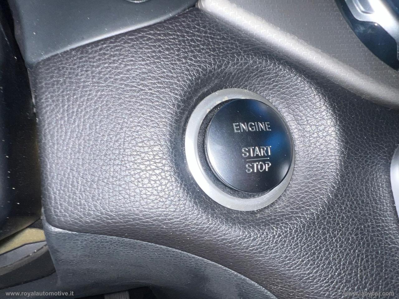 MERCEDES-BENZ GLA 180 Sport