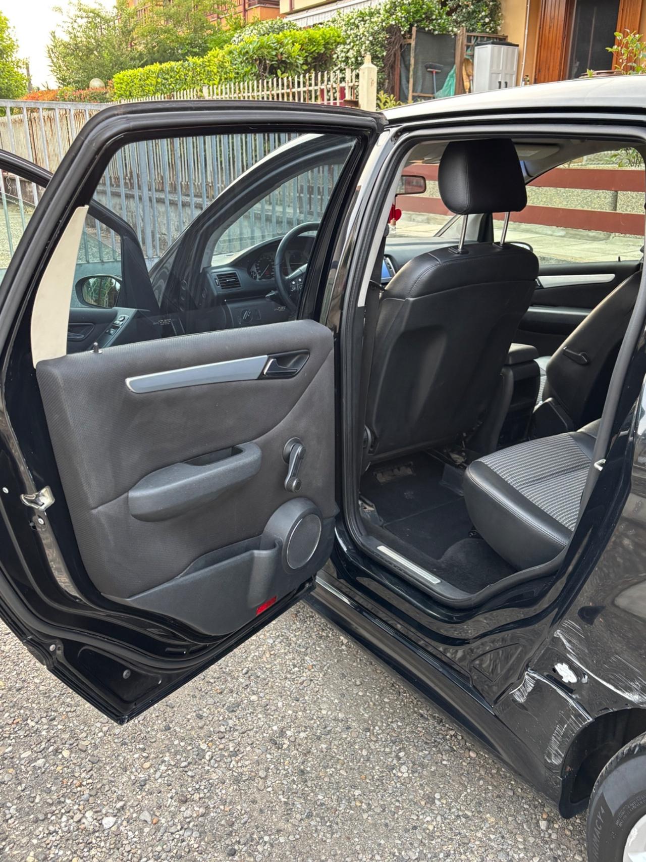 Mercedes-benz B 180 B 180 CDI